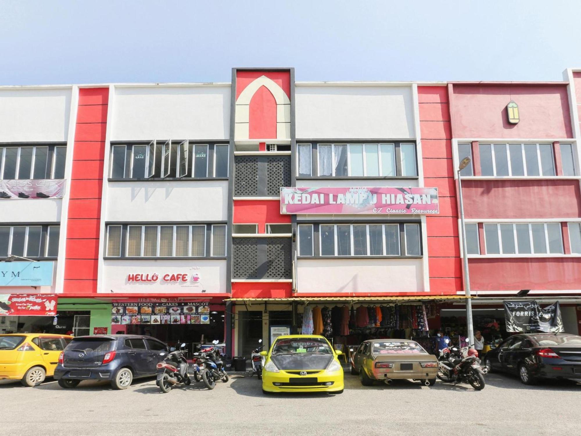 Oyo 90744 Bari Indah Kuala Terengganu